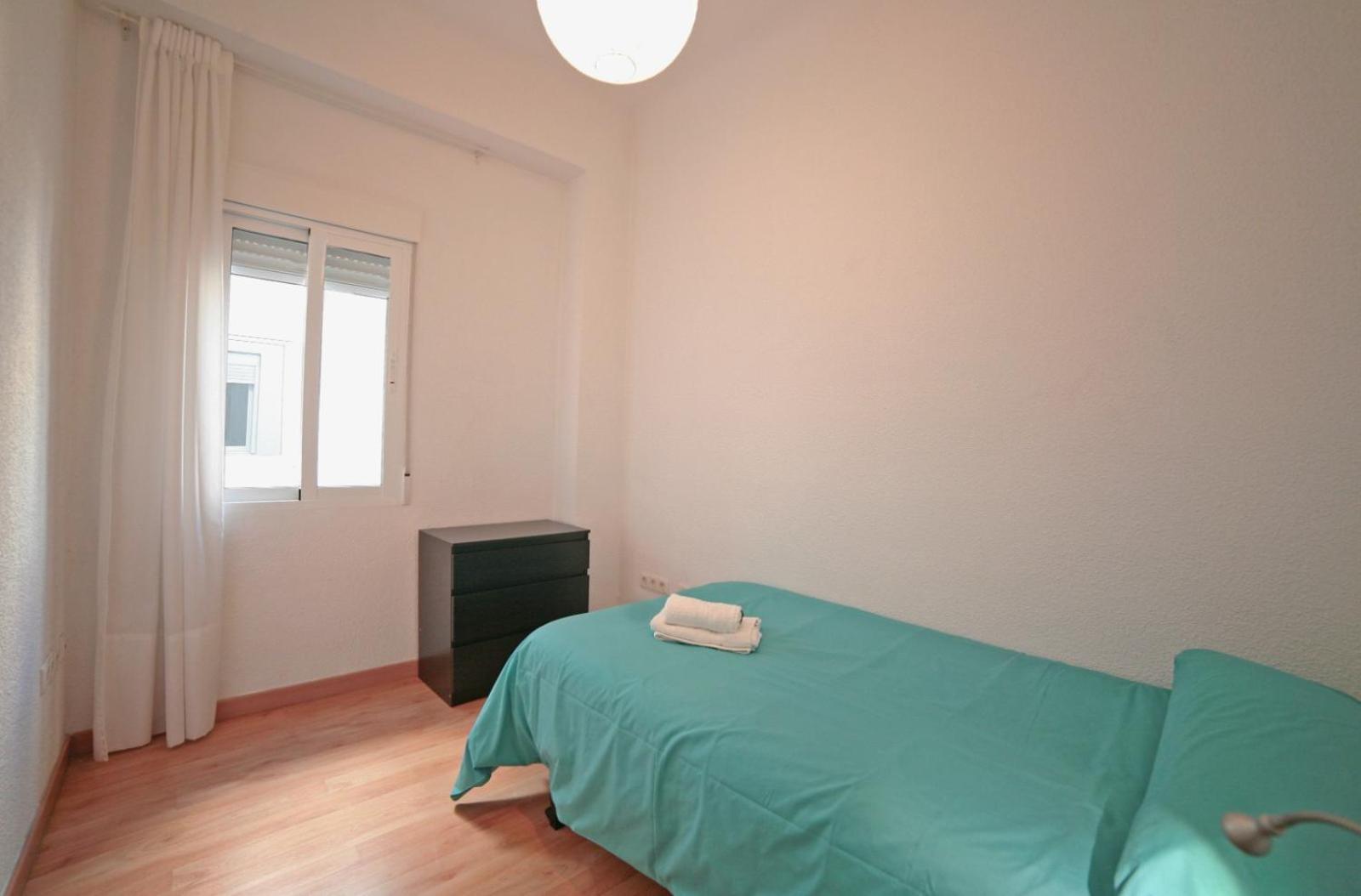 Apartamentos Bahia อาลิกันเต ภายนอก รูปภาพ