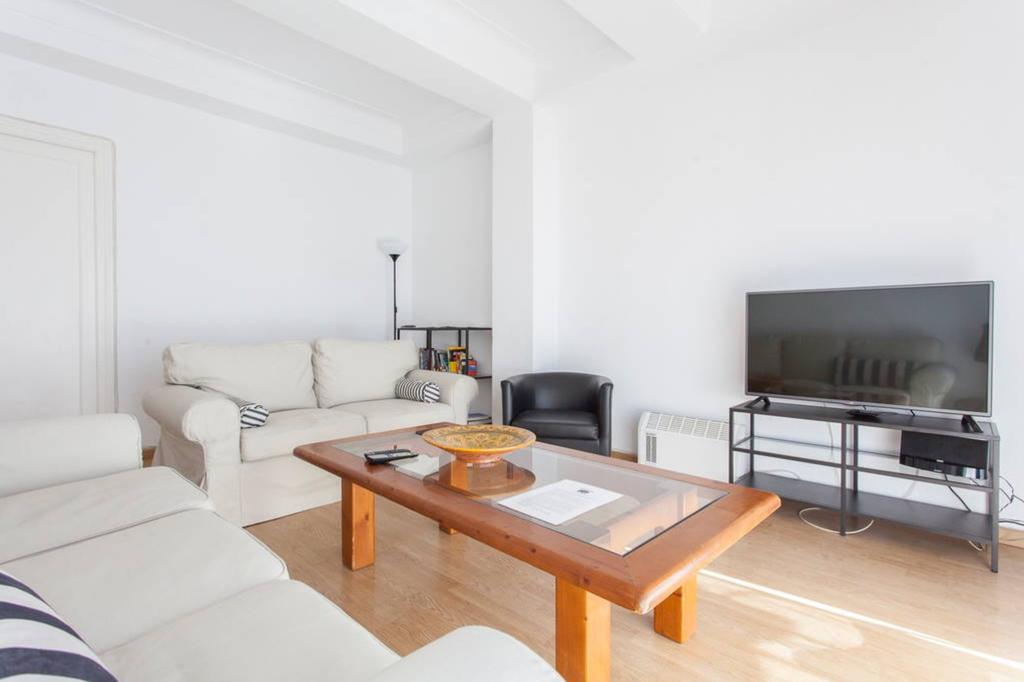 Apartamentos Bahia อาลิกันเต ภายนอก รูปภาพ